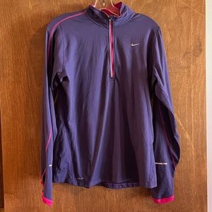 Womens Nike Dri Fit pullover